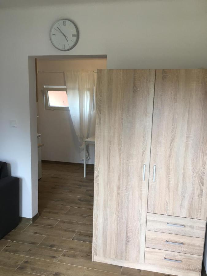 Osrodek Wypoczynkowy Flora Hotell Firlej Exteriör bild