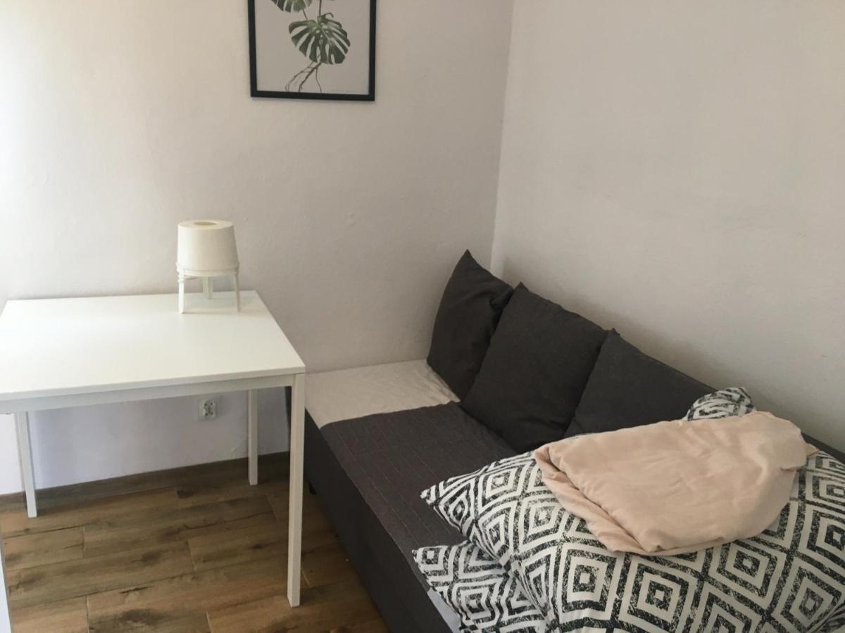 Osrodek Wypoczynkowy Flora Hotell Firlej Exteriör bild