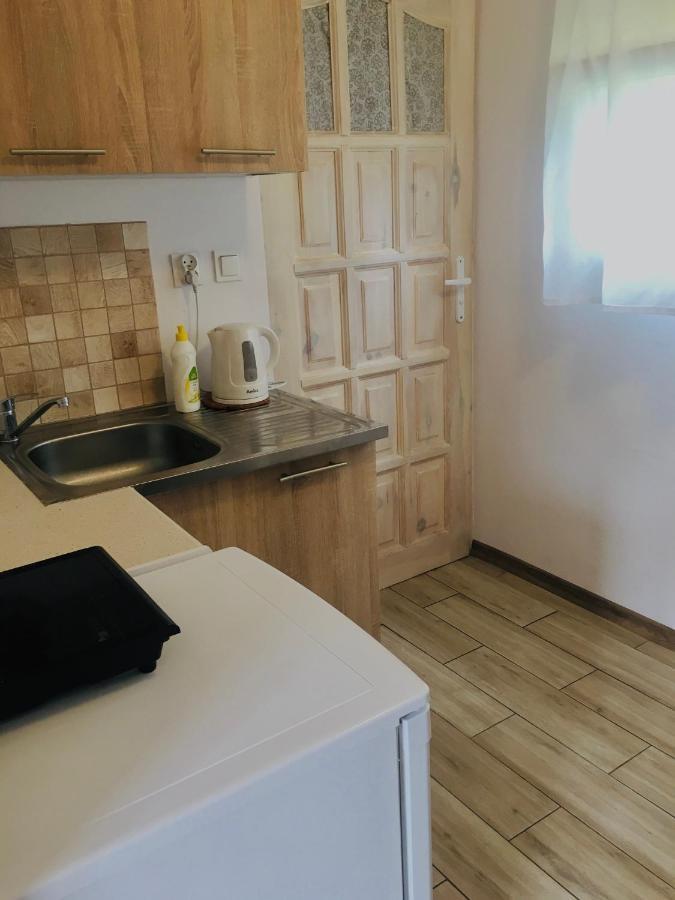 Osrodek Wypoczynkowy Flora Hotell Firlej Exteriör bild