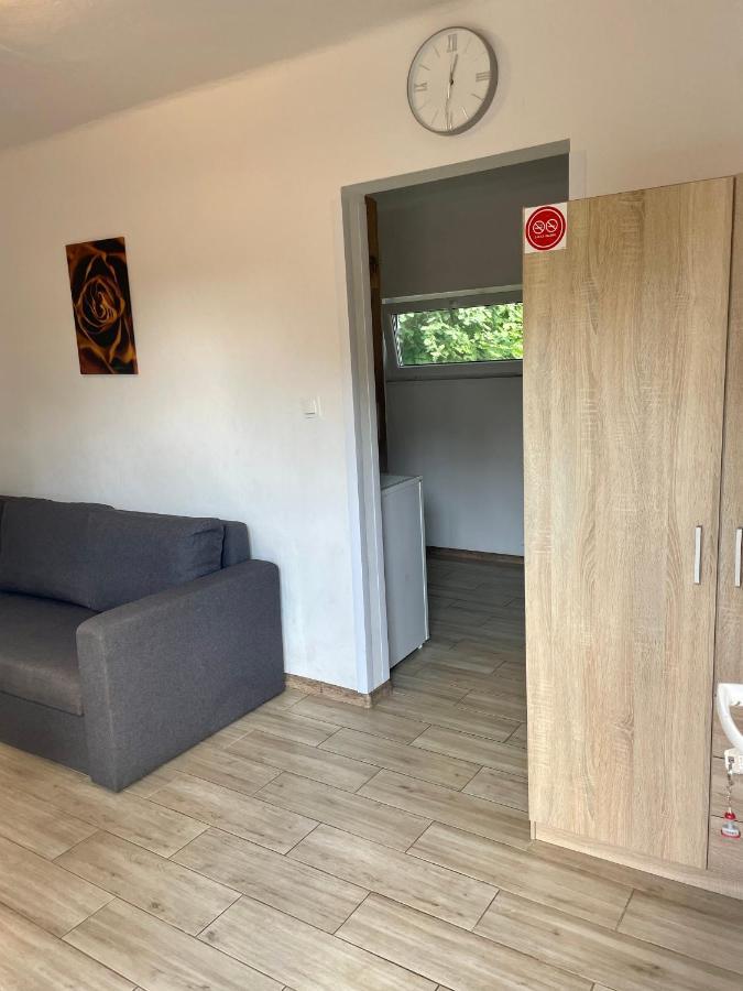 Osrodek Wypoczynkowy Flora Hotell Firlej Exteriör bild